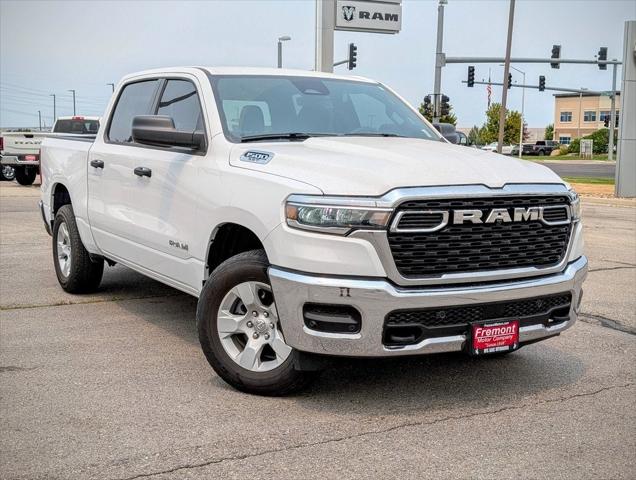 2025 RAM Ram 1500 RAM 1500 TRADESMAN CREW CAB 4X4 57 BOX 2025 RAM Ram 1500 RAM 1500 TRADESMAN CREW CAB 4X4 57 BOX