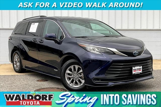 2021 Toyota Sienna LE
