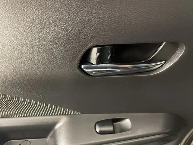 2020 Nissan Kicks SV Xtronic CVT