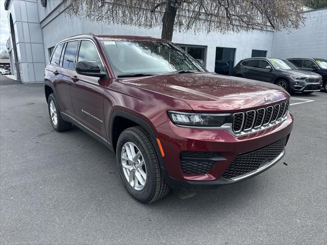 2025 Jeep Grand Cherokee GRAND CHEROKEE LAREDO X 4X4