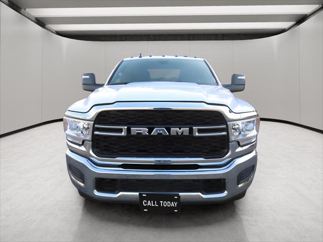 2024 RAM 2500 Tradesman Crew Cab 4x4 8 Box