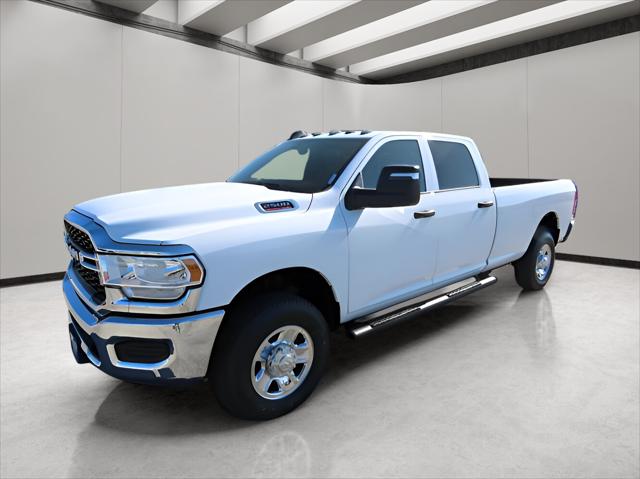 2024 RAM 2500 Tradesman Crew Cab 4x4 8 Box