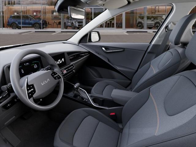 2025 Kia Niro LX