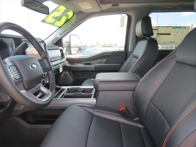 2025 Ford F-350 LARIAT