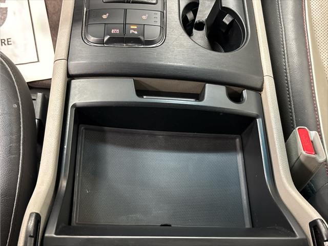 Used 2017 Kia Sedona For Sale in Wilmington, OH