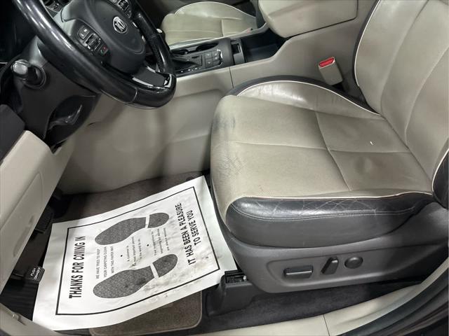 Used 2017 Kia Sedona For Sale in Wilmington, OH