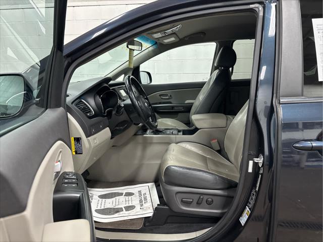 Used 2017 Kia Sedona For Sale in Wilmington, OH