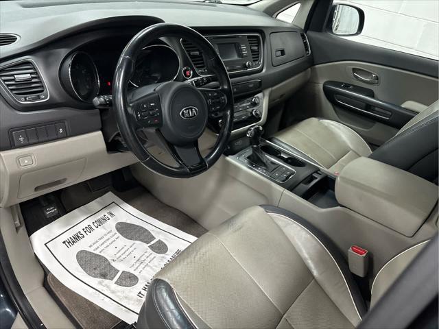 Used 2017 Kia Sedona For Sale in Wilmington, OH