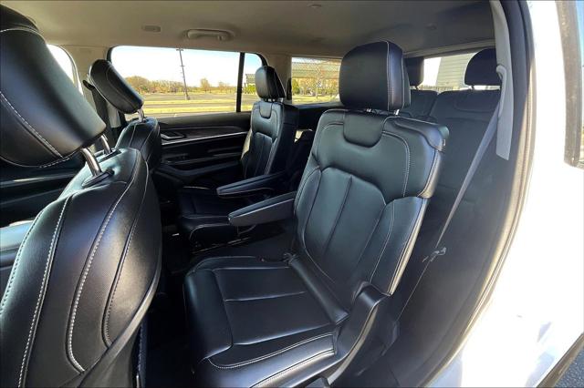 Used 2023 Jeep Grand Cherokee L For Sale in Olive Branch, MS