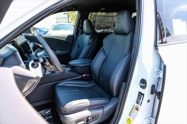 2025 Lexus TX 500h F SPORT Premium