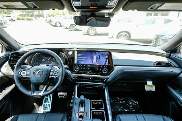 2025 Lexus TX 500h F SPORT Premium