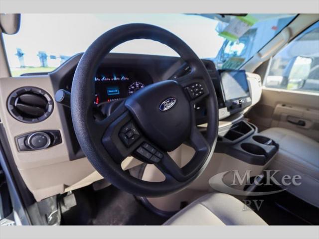 2026 Ford E-450 Cutaway Unknown