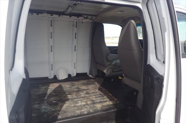2019 Chevrolet Express Work Van