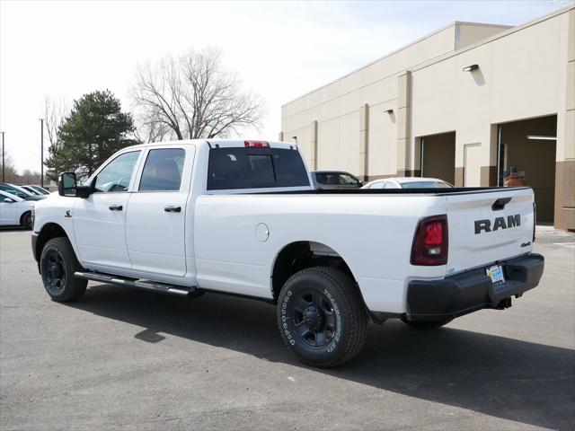 2025 RAM Ram 3500 RAM 3500 TRADESMAN CREW CAB 4X4 8 BOX