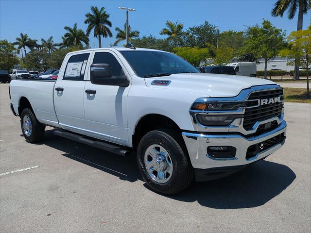2025 RAM Ram 2500 RAM 2500 TRADESMAN CREW CAB 4X4 8 BOX
