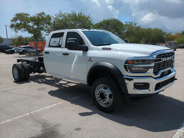2025 RAM Ram 5500 Chassis Cab RAM 5500 TRADESMAN CHASSIS CREW CAB 4X4 84 CA
