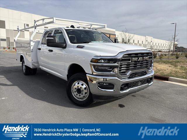 2025 RAM Ram 3500 Chassis Cab RAM 3500 TRADESMAN CREW CAB CHASSIS 4X4 60 CA 2025 RAM Ram 3500 Chassis Cab RAM 3500 TRADESMAN CREW CAB CHASSIS 4X4 60 CA
