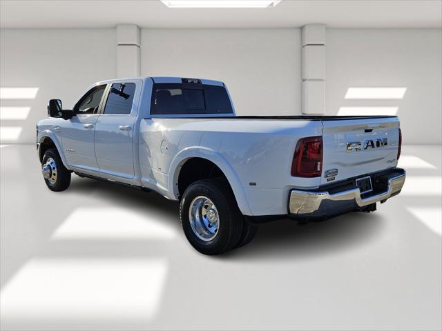 2025 RAM Ram 3500 RAM 3500 LIMITED LONGHORN CREW CAB 4X4 8 BOX