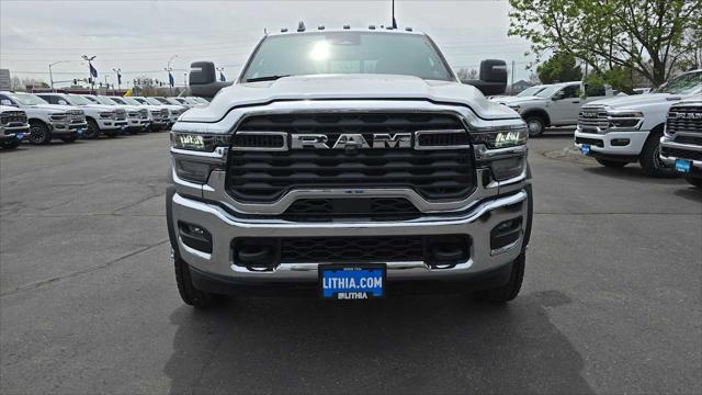 2025 RAM Ram 5500 Chassis Cab RAM 5500 TRADESMAN CHASSIS CREW CAB 4X4 84 CA