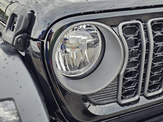 2025 Jeep Gladiator GLADIATOR SPORT S 4X4