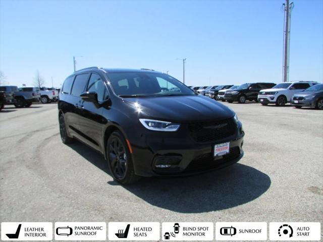 2025 Chrysler Pacifica PACIFICA LIMITED