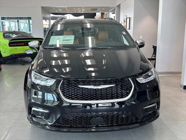 2025 Chrysler Pacifica PACIFICA PINNACLE