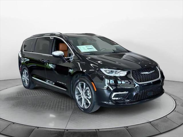 2025 Chrysler Pacifica PACIFICA PINNACLE