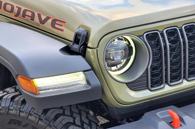 2025 Jeep Gladiator GLADIATOR MOJAVE 4X4