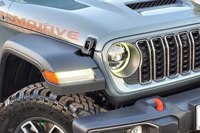 2025 Jeep Gladiator GLADIATOR MOJAVE 4X4