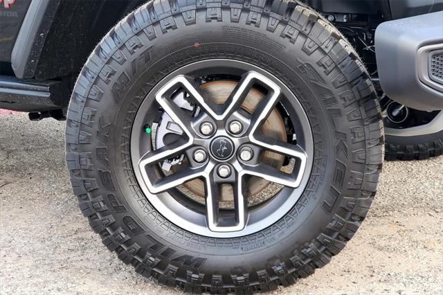 2025 Jeep Gladiator GLADIATOR MOJAVE 4X4