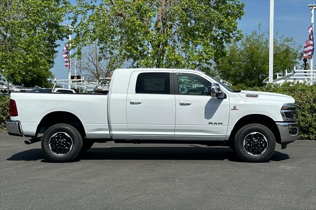 2025 RAM Ram 2500 RAM 2500 LARAMIE MEGA CAB 4X4 64 BOX