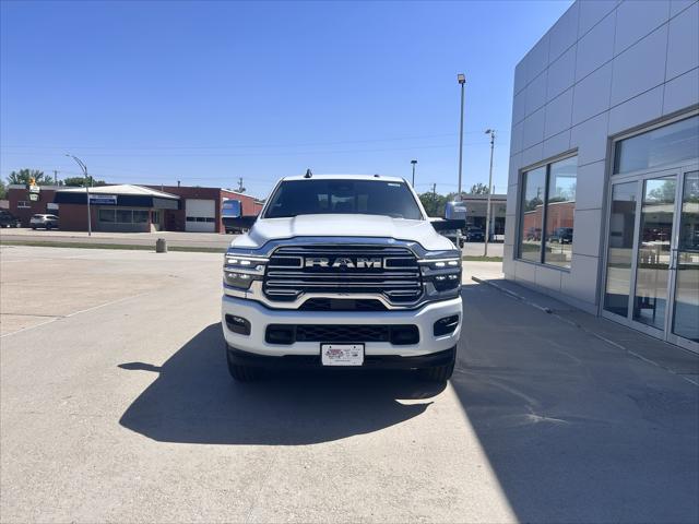 2025 RAM Ram 2500 RAM 2500 LARAMIE MEGA CAB 4X4 64 BOX