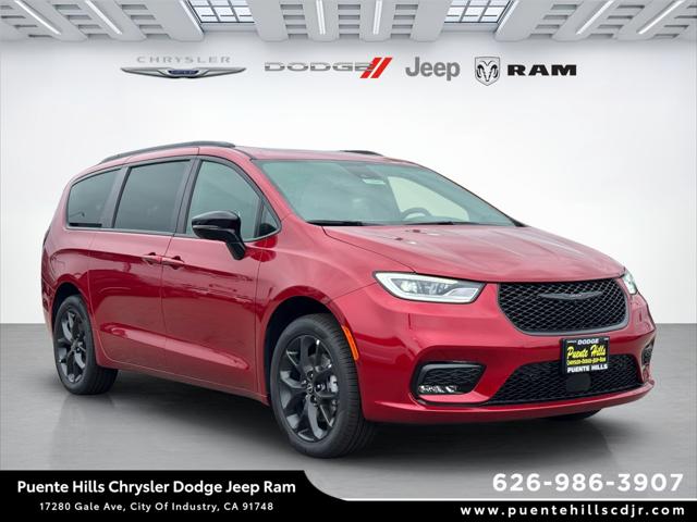2025 Chrysler Pacifica PACIFICA LIMITED AWD