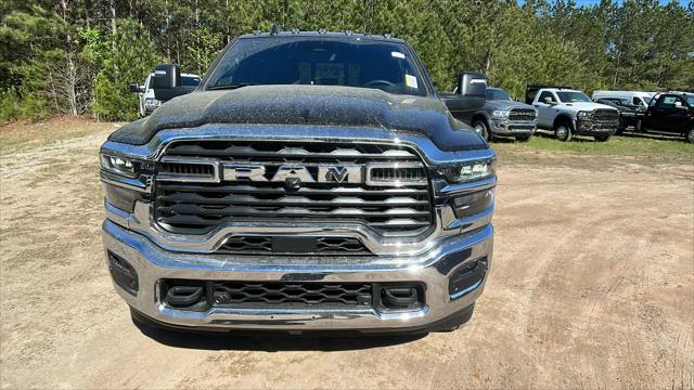 2025 RAM Ram 3500 RAM 3500 TRADESMAN CREW CAB 4X4 64 BOX