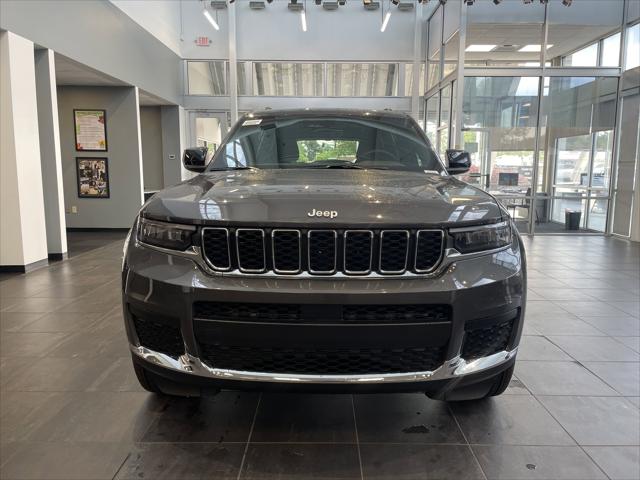 2025 Jeep Grand Cherokee GRAND CHEROKEE L LAREDO X 4X2
