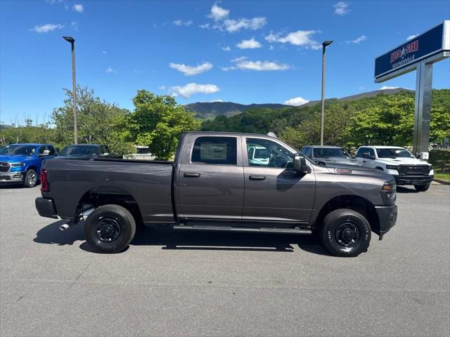 2025 RAM Ram 2500 RAM 2500 TRADESMAN CREW CAB 4X4 64 BOX