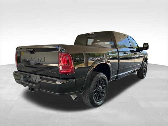 2025 RAM Ram 3500 RAM 3500 LIMITED MEGA CAB 4X4 64 BOX