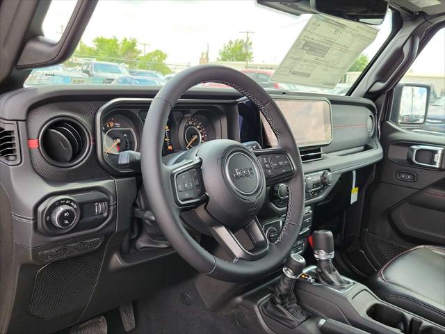 2025 Jeep Gladiator GLADIATOR RUBICON 4X4