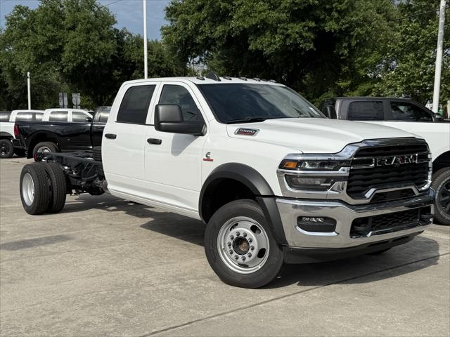 2025 RAM Ram 5500 Chassis Cab RAM 5500 TRADESMAN CHASSIS CREW CAB 4X4 84 CA