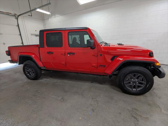 2025 Jeep Gladiator GLADIATOR SPORT S 4X4 2025 Jeep Gladiator GLADIATOR SPORT S 4X4