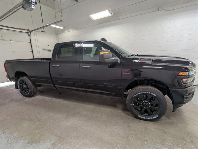 2025 RAM Ram 3500 RAM 3500 BIG HORN CREW CAB 4X4 8 BOX 2025 RAM Ram 3500 RAM 3500 BIG HORN CREW CAB 4X4 8 BOX