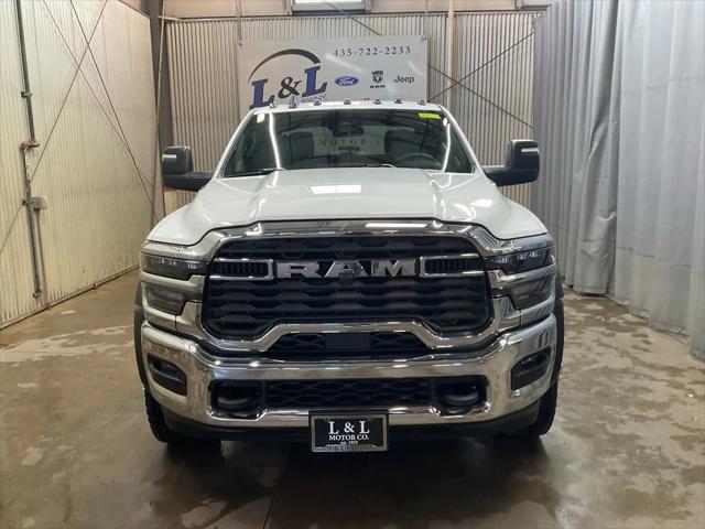 2025 RAM Ram 4500 Chassis Cab RAM 4500 TRADESMAN CHASSIS CREW CAB 4X4 60 CA 2025 RAM Ram 4500 Chassis Cab RAM 4500 TRADESMAN CHASSIS CREW CAB 4X4 60 CA