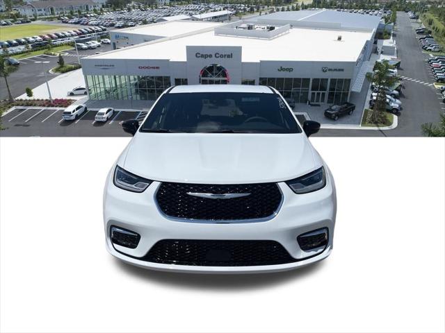 2025 Chrysler Pacifica Hybrid PACIFICA PLUG-IN HYBRID SELECT