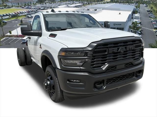 2025 RAM Ram 3500 Chassis Cab RAM 3500 TRADESMAN CHASSIS REGULAR CAB 4X4 60 CA