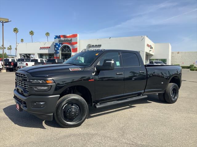 2025 RAM Ram 3500 RAM 3500 TRADESMAN CREW CAB 4X4 8 BOX