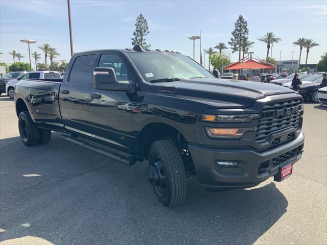 2025 RAM Ram 3500 RAM 3500 TRADESMAN CREW CAB 4X4 8 BOX