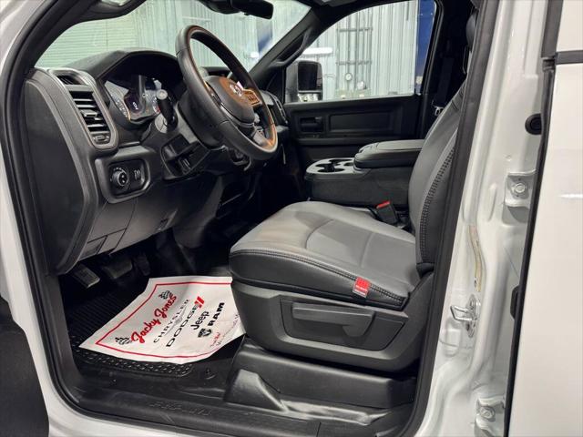 2025 RAM Ram 2500 RAM 2500 TRADESMAN CREW CAB 4X4 64 BOX