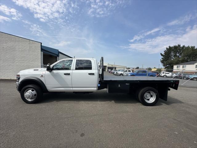 2025 RAM Ram 5500 Chassis Cab RAM 5500 TRADESMAN CHASSIS CREW CAB 4X4 84 CA 2025 RAM Ram 5500 Chassis Cab RAM 5500 TRADESMAN CHASSIS CREW CAB 4X4 84 CA