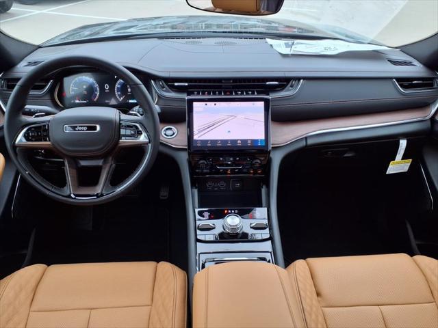 2025 Jeep Grand Cherokee GRAND CHEROKEE SUMMIT 4X4