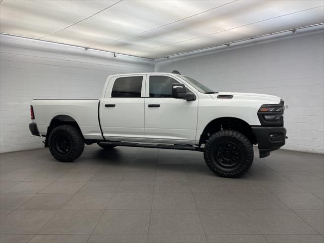 2025 RAM Ram 2500 RAM 2500 TRADESMAN CREW CAB 4X4 64 BOX